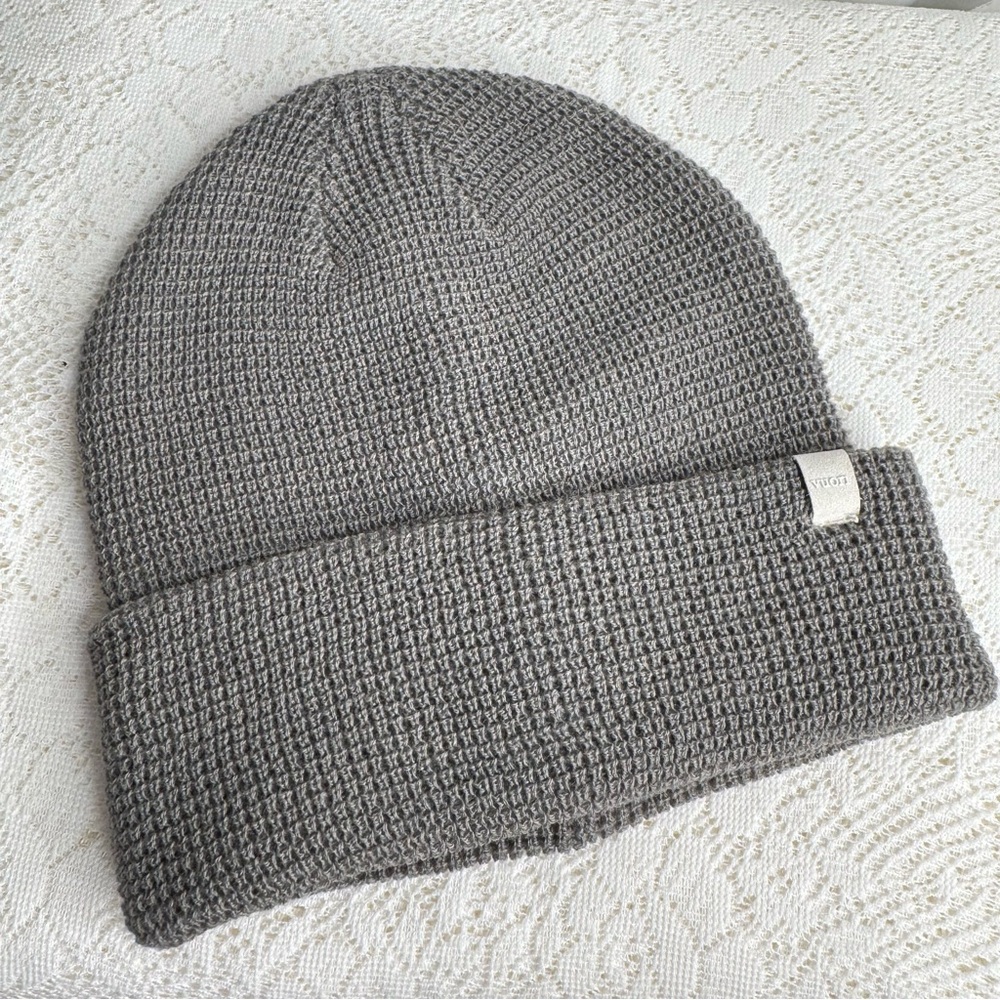 Vuori Gray Waffle Knit Beanie Hat OS Cuffed Soft Unisex